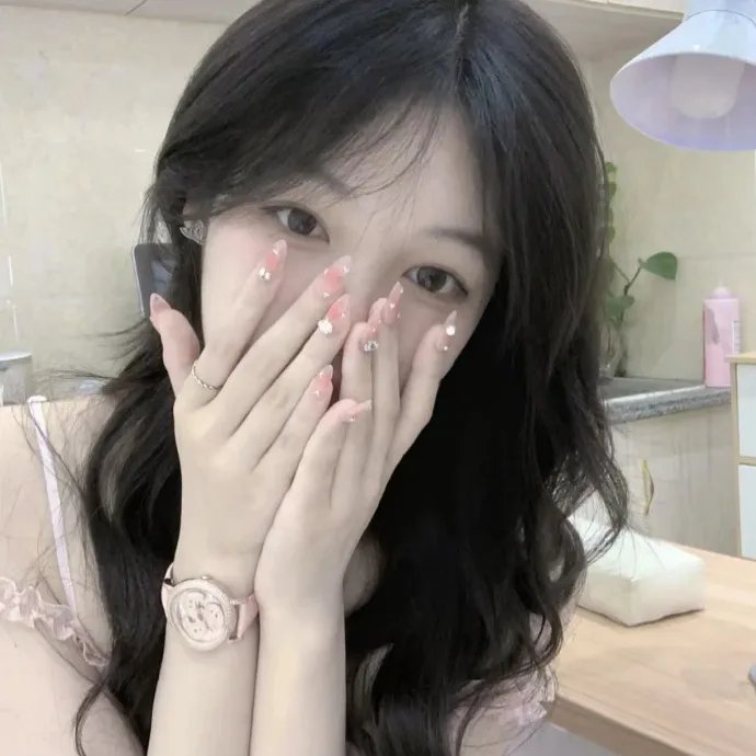 伤心最是关山月